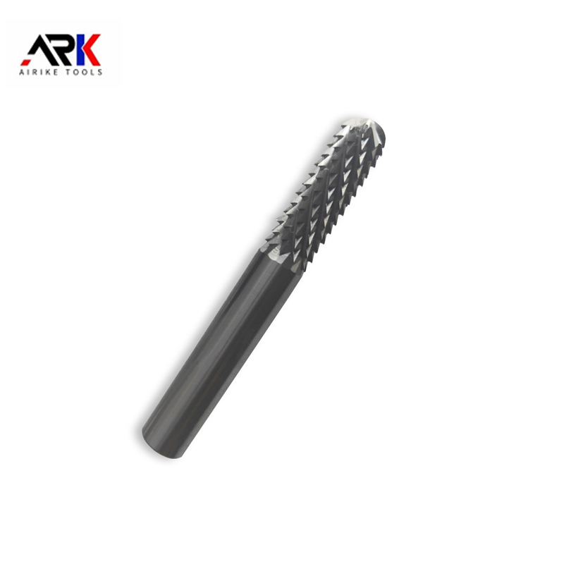 Kerek végű kukorica maró